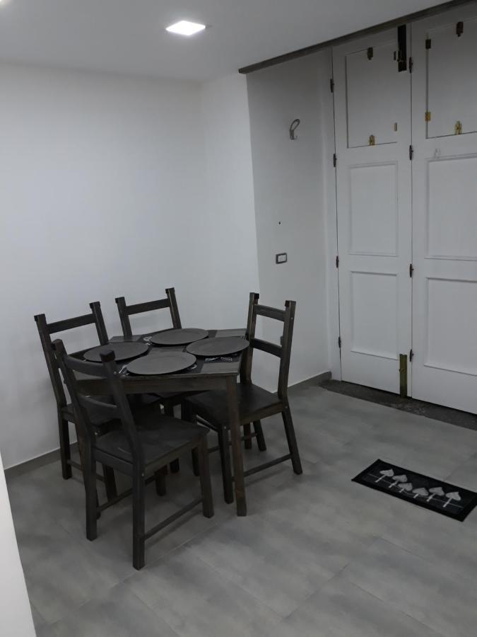 Ferienwohnung Qui Family Neapel Exterior foto